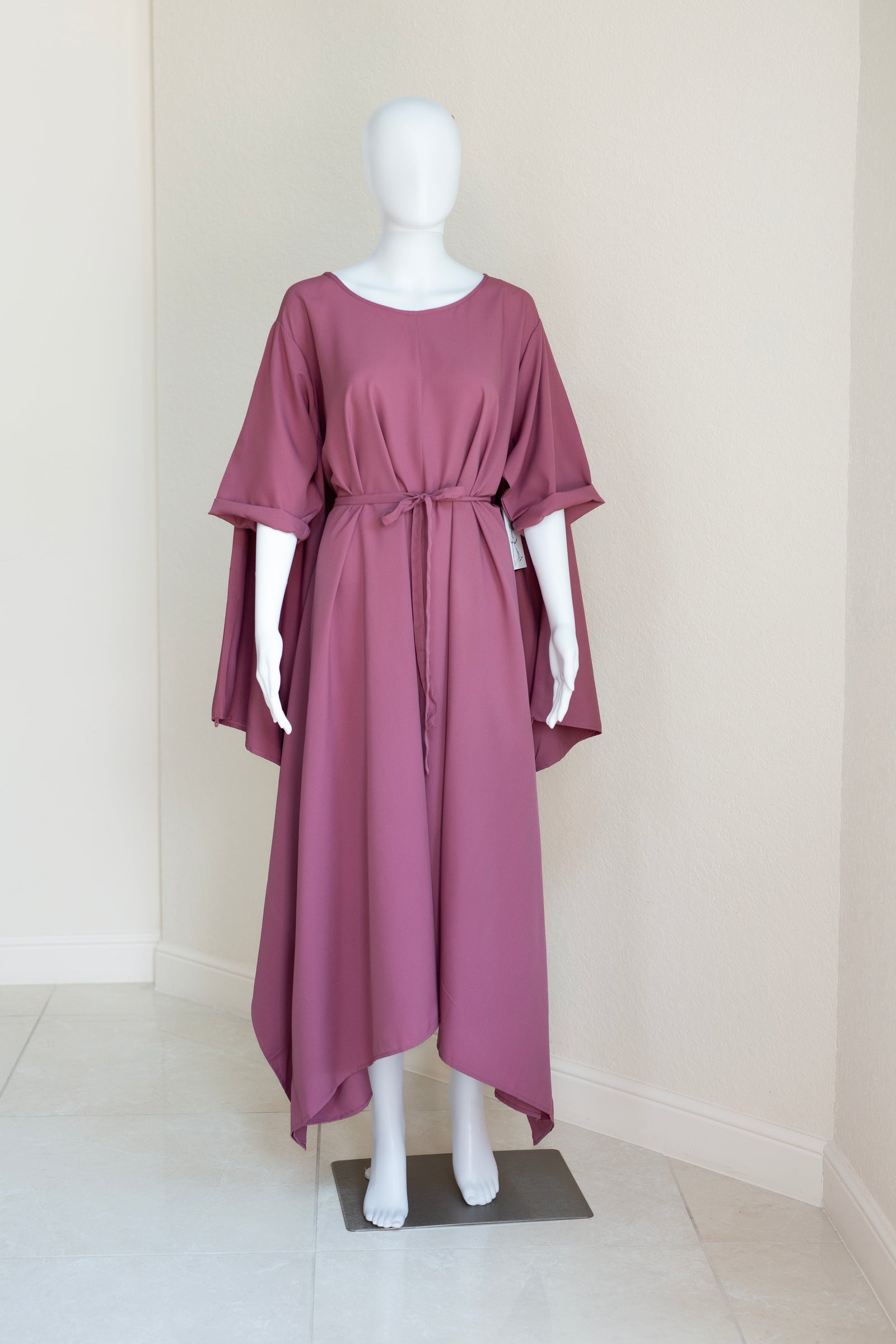 purple crepe dress Crepe Gown for African and Nigerian woman | Lagos