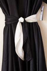 Lilly Wrap - Black/White - PROJECT 6, modest fashion